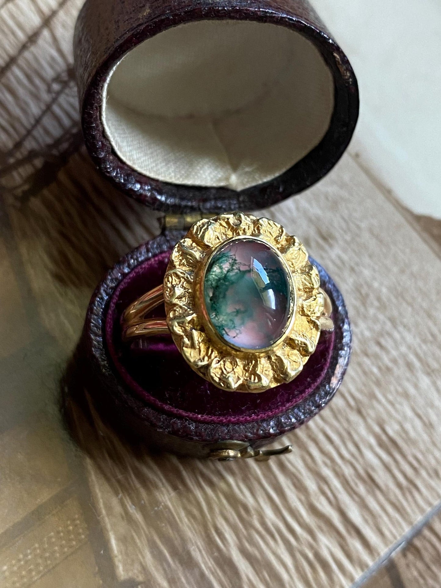 Vintage Ethereal Oval Pink Moss Agate Cabochon Ring with Textured Handmade Petal Bezel Frame in 14k Gold c. 1970, Floral, One of a Kind
