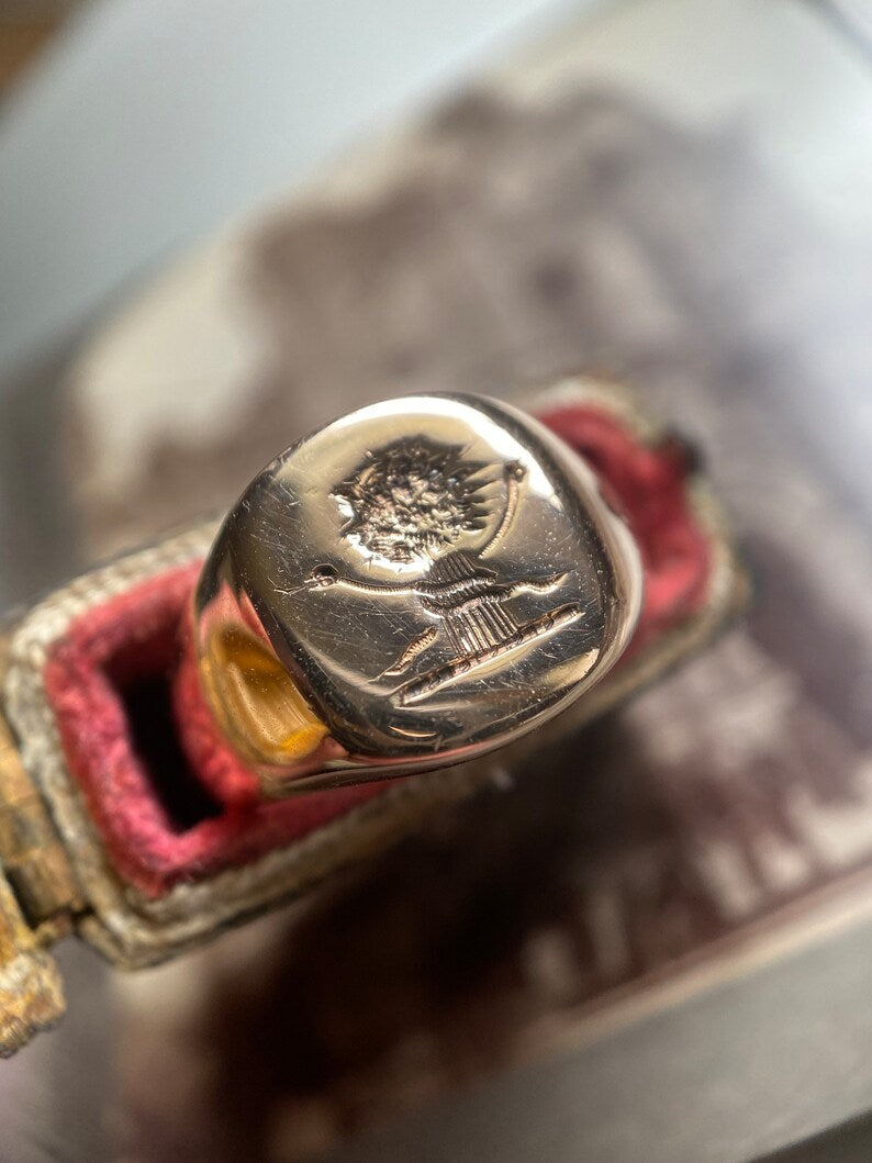 Antique Edwardian Entwined Snakes & Tree Signet Ring in 9k Gold with Full Chester Hallmarks c. 1913, 1900's, Heraldic Crest, Vintage, Art Deco