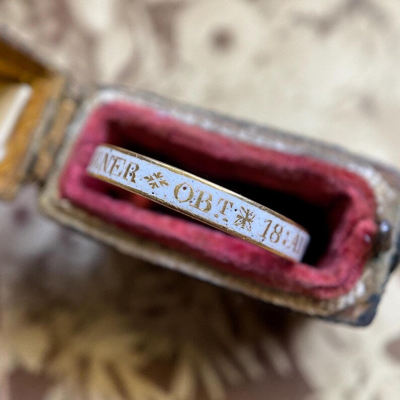 Antique Georgian White Enamel & Rock Crystal Coffin over Hair Mourning Ring c. 1773 in Gold, 1700's, Memorial, 18th Century, Hairwork