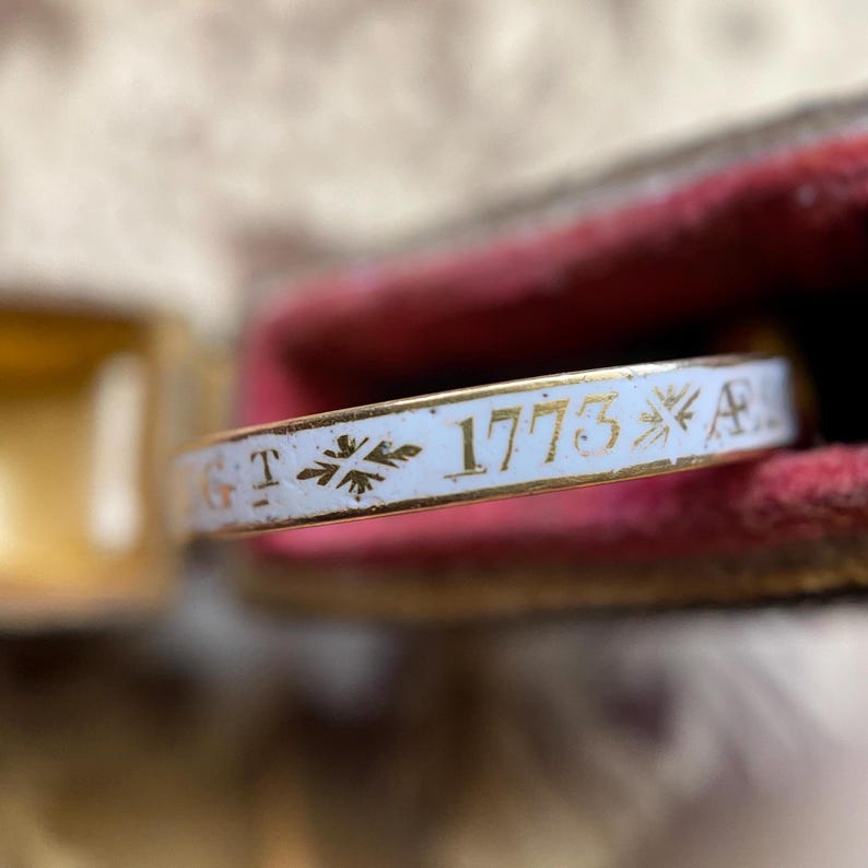 Antique Georgian White Enamel & Rock Crystal Coffin over Hair Mourning Ring c. 1773 in Gold, 1700's, Memorial, 18th Century, Hairwork