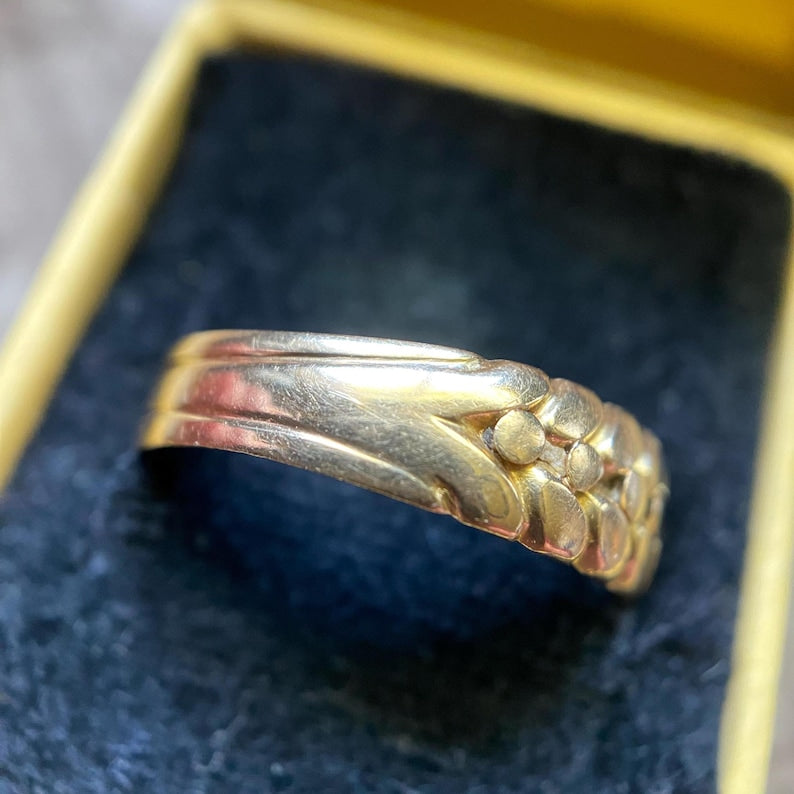 Antique English Victorian Wide 3-Strand Braided Keeper Ring with Full Birmingham Hallmarks in 18k Gold c. 1894, Stacking, Stackable, Band