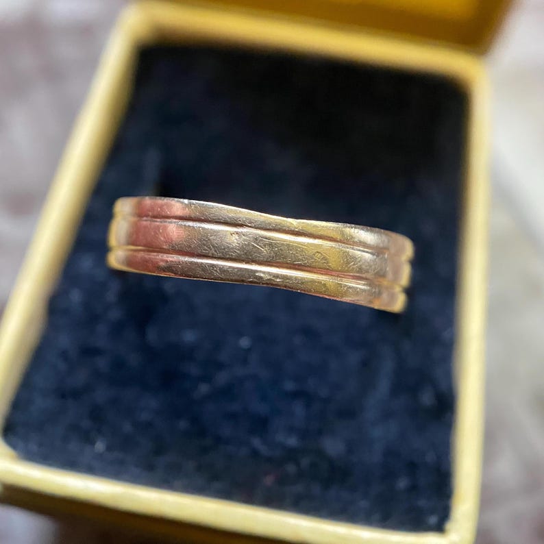 Antique English Victorian Wide 3-Strand Braided Keeper Ring with Full Birmingham Hallmarks in 18k Gold c. 1894, Stacking, Stackable, Band
