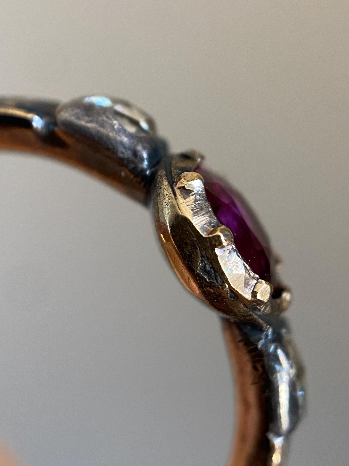 Antique Georgian Garnet, Rose-Cut Diamonds and Black Enamel Bejeweled Thin Mourning Band c. 1767 in 18k Gold & Silver, Collet Set, 18th Century