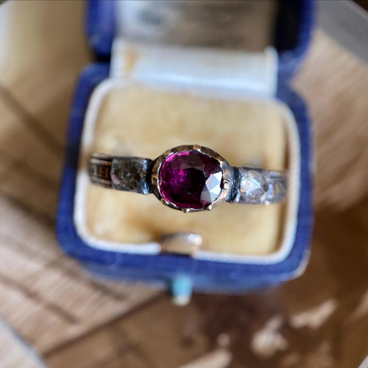 Antique Georgian Garnet, Rose-Cut Diamonds and Black Enamel Bejeweled Thin Mourning Band c. 1767 in 18k Gold & Silver, Collet Set, 18th Century