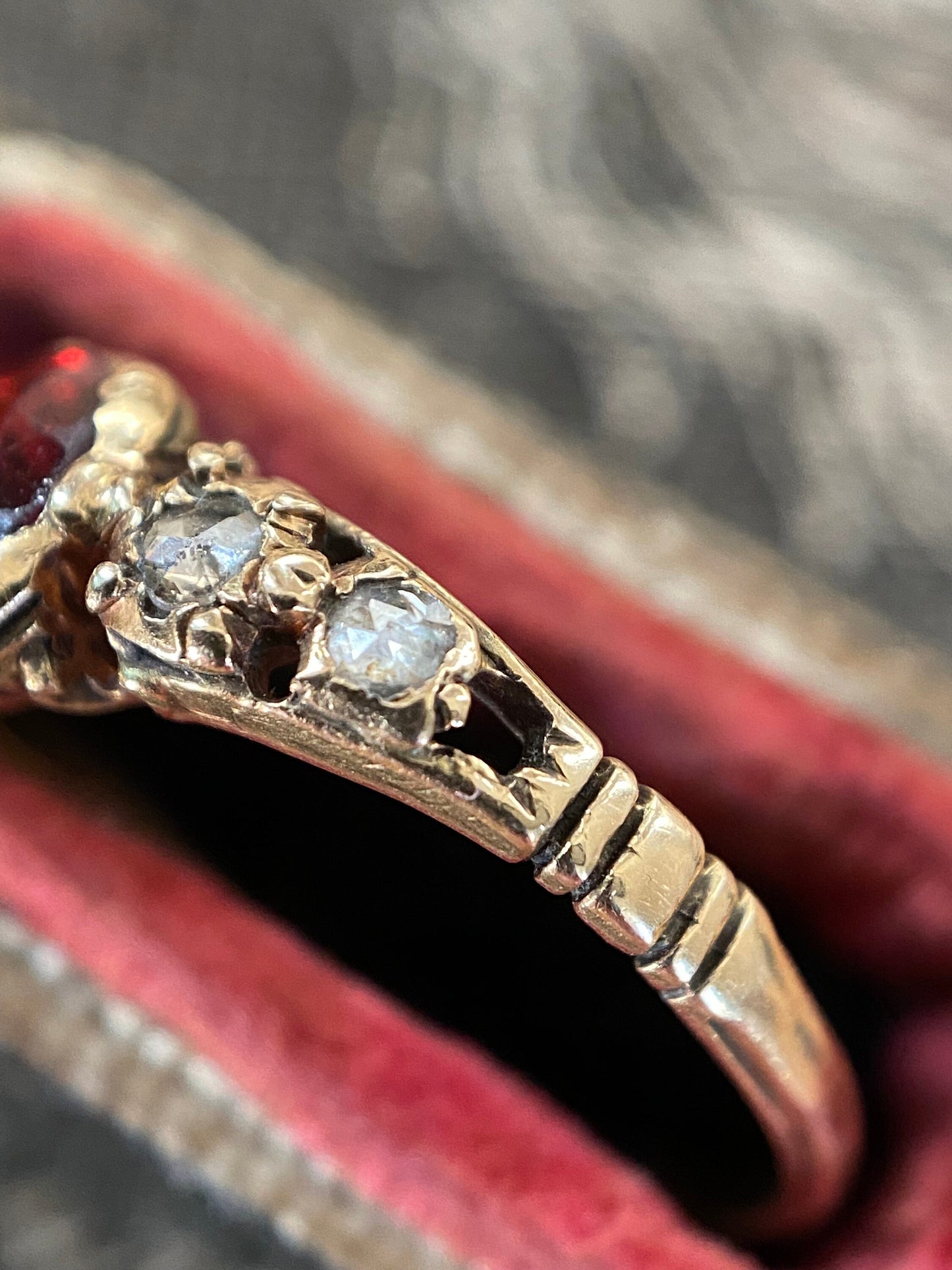 Antique Georgian Rococo Foiled Oval Cut Garnet and Rose Cut Diamonds Half Hoop Ring in 14k Gold, Five Stone, Basket Set, 1700's