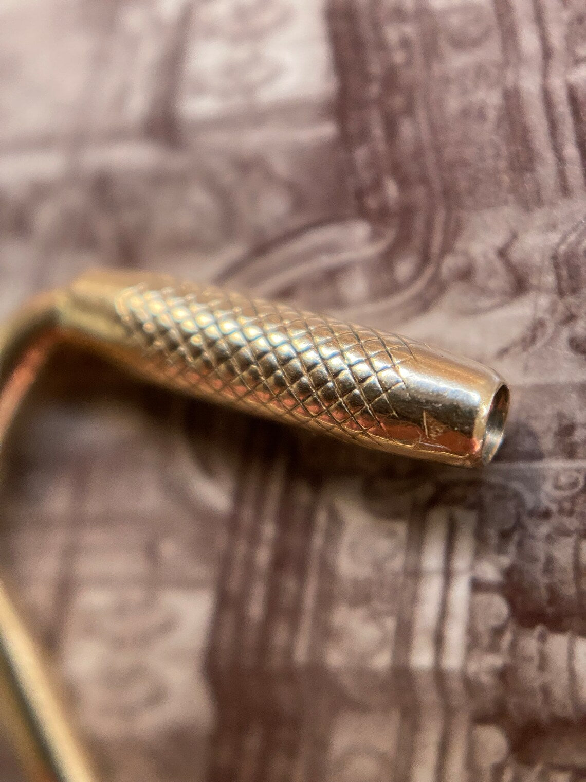 Vintage Triangular Coffin Carabiner Lock Pendant in 14k Gold c. 1980, Chain Extender, Charm Holder, 1980's, Key Chain, Connector