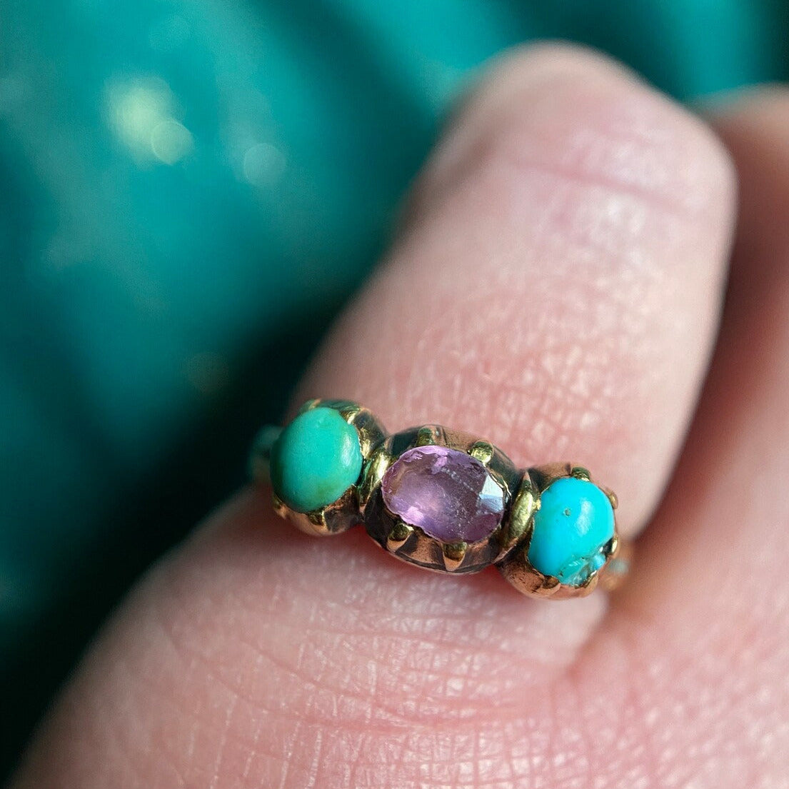 Antique Georgian Pink Topaz and Turquoise Acanthus Leaf Trilogy Ring in 14k Gold c. 1790, Half Hoop, Three Stone, 1800s, Stacking, Stackable