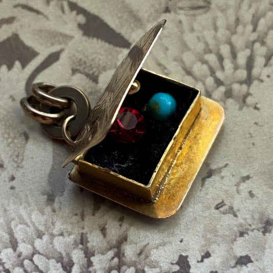 Vintage Mid-Century English Opening Treasure Chest Charm with Secret Gems Inside circa 1960 in 9k Gold, 20th Century, Articulated, Box, Locket