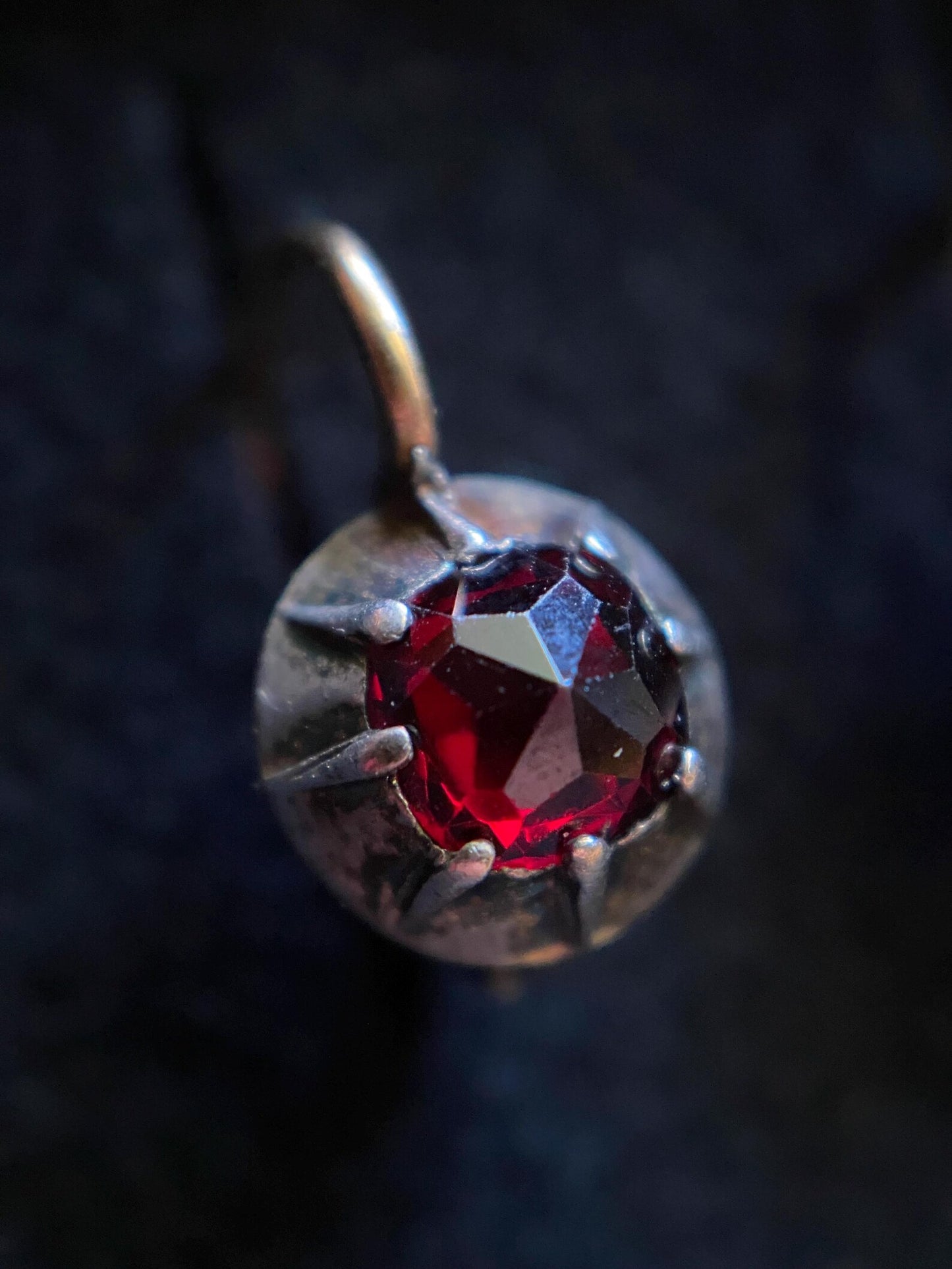 Antique Late Georgian French Rose-Cut Collet Set Garnet Drop Dormeuse Lever Back Earrings in 18k Gold and Silver c. 1850, Sleepers, Dangle, Huggie Hoops, 19th Century, 1800's