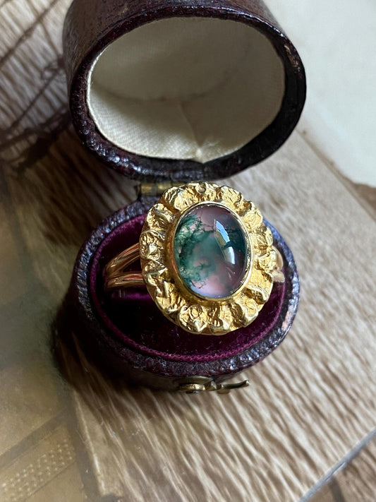 Vintage Ethereal Oval Pink Moss Agate Cabochon Ring with Textured Handmade Petal Bezel Frame in 14k Gold c. 1970, Floral, One of a Kind