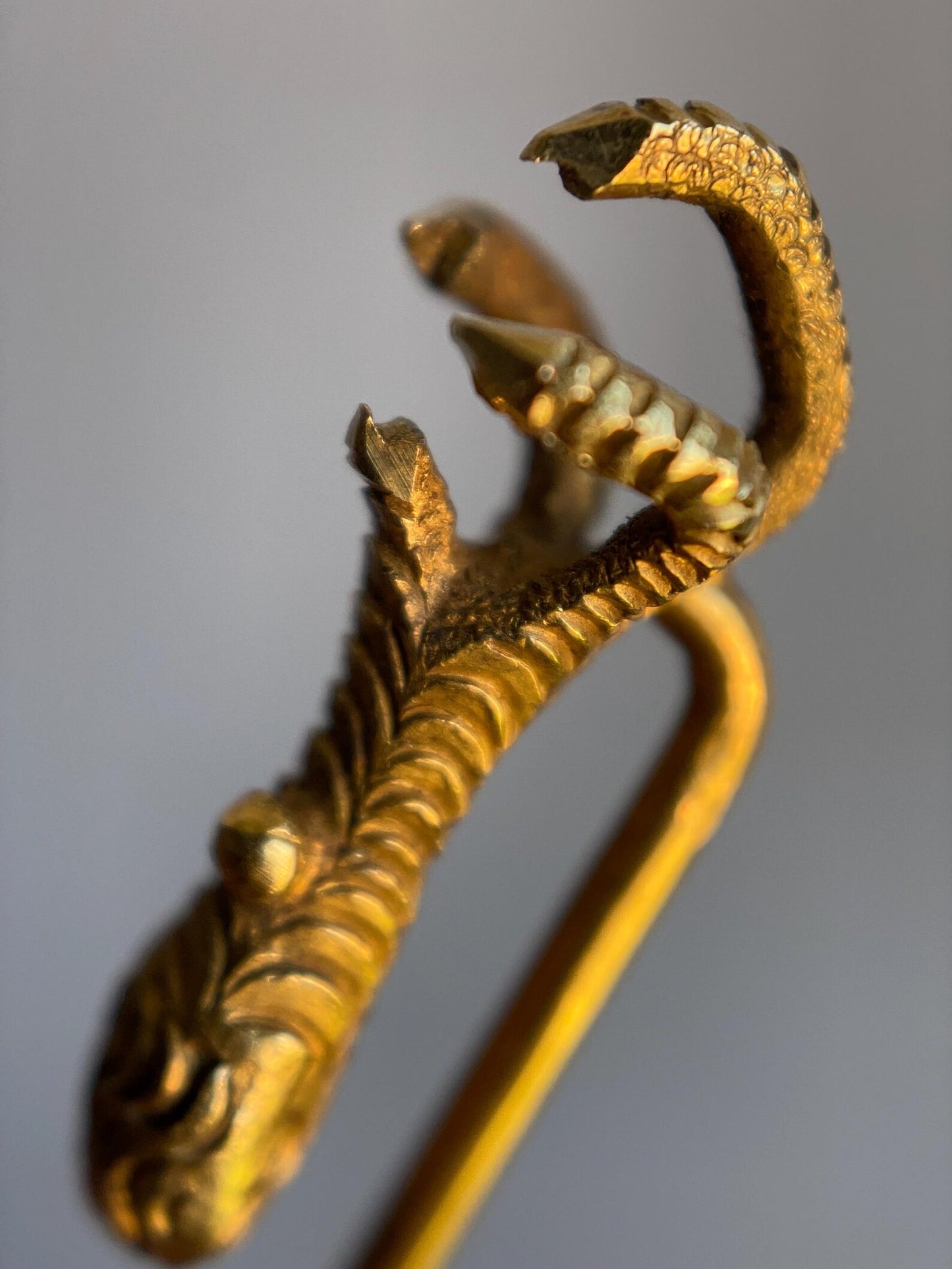 Antique Victorian French Heavy & Fine Solid High Karat Eagle's Talon Stick Pin 18k Gold with Hallmarks c. 1900, Bird, Animal, Brooch, Charm