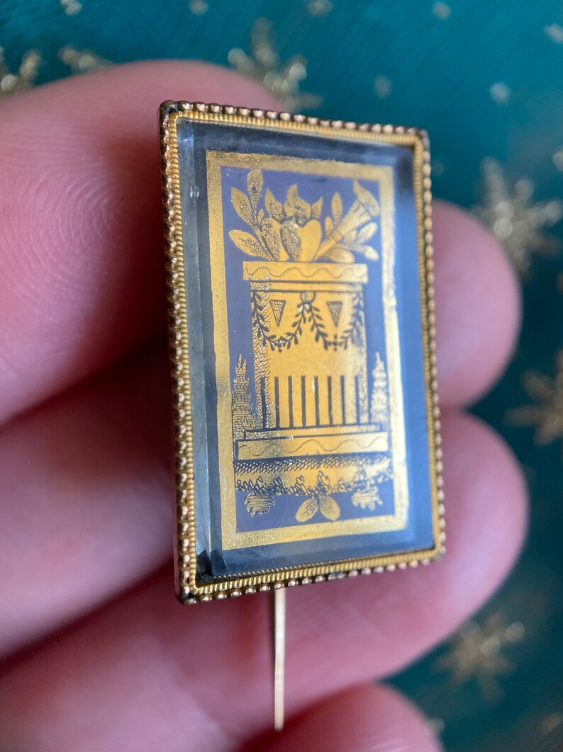 Antique Georgian French Sentimental Verre Englomise Flaming Hearts Atop Plinth Brooch in 14k Gold c. 1800, Mourning, Amatory, Pin, 1800's