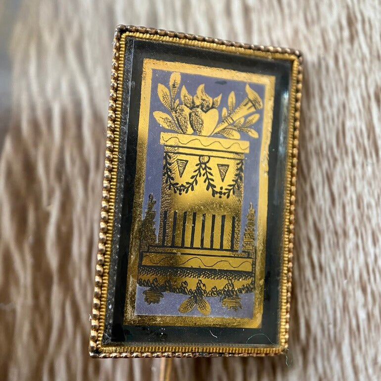 Antique Georgian French Sentimental Verre Englomise Flaming Hearts Atop Plinth Brooch in 14k Gold c. 1800, Mourning, Amatory, Pin, 1800's