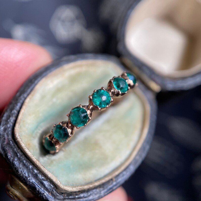 Antique Georgian Full Eternity Hoop Ring with Emerald Paste in 9k Rose Gold c. 1810, Stacking, Stackable, Dainty, Band, 1800's, Infinity, 1800's