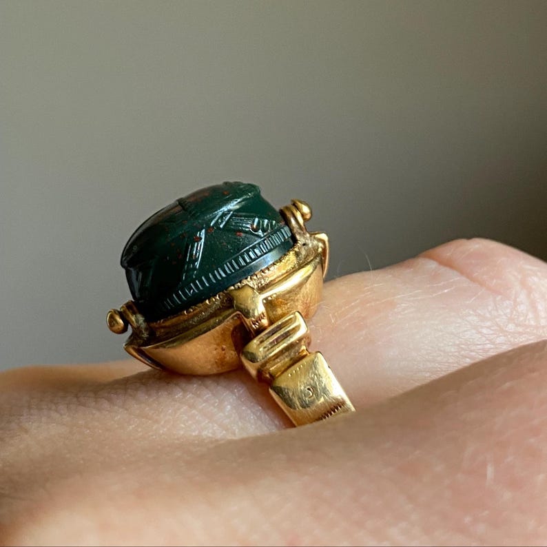 Antique Victorian Egyptian Revival Carved Bloodstone Scarab Ring with Classical Reverse Intaglio in 18k Gold, Double Sided, Men's, Signet, Hardstone, Archeological