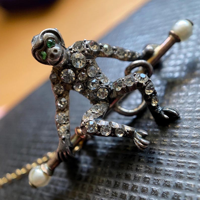 Antique Edwardian Pair of Playful Monkeys Bar Brooch Set with "Diamond" Paste Rounds & Faux Pearls in Silver, Figural, Art Deco, Pin, 1900's