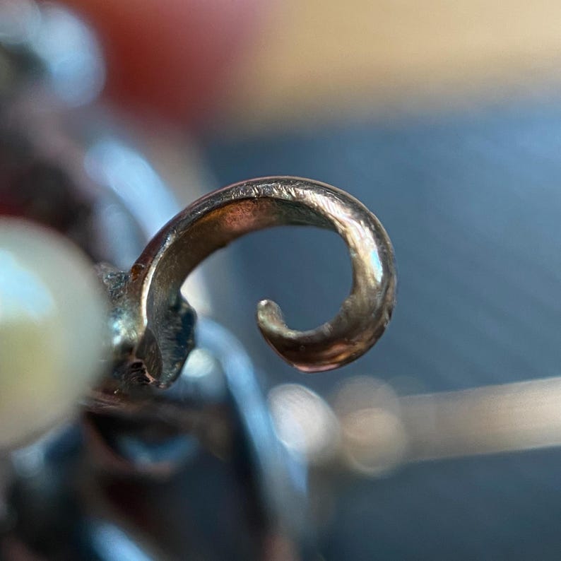 Antique Edwardian Pair of Playful Monkeys Bar Brooch Set with "Diamond" Paste Rounds & Faux Pearls in Silver, Figural, Art Deco, Pin, 1900's