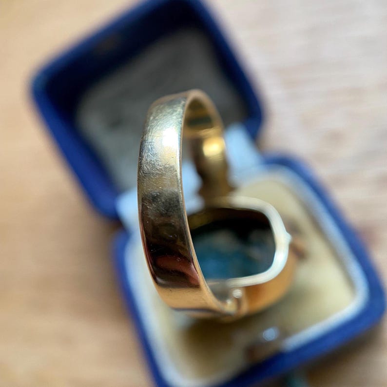 Antique Victorian Egyptian Revival Carved Bloodstone Scarab Ring with Classical Reverse Intaglio in 18k Gold, Double Sided, Men's, Signet, Hardstone, Archeological