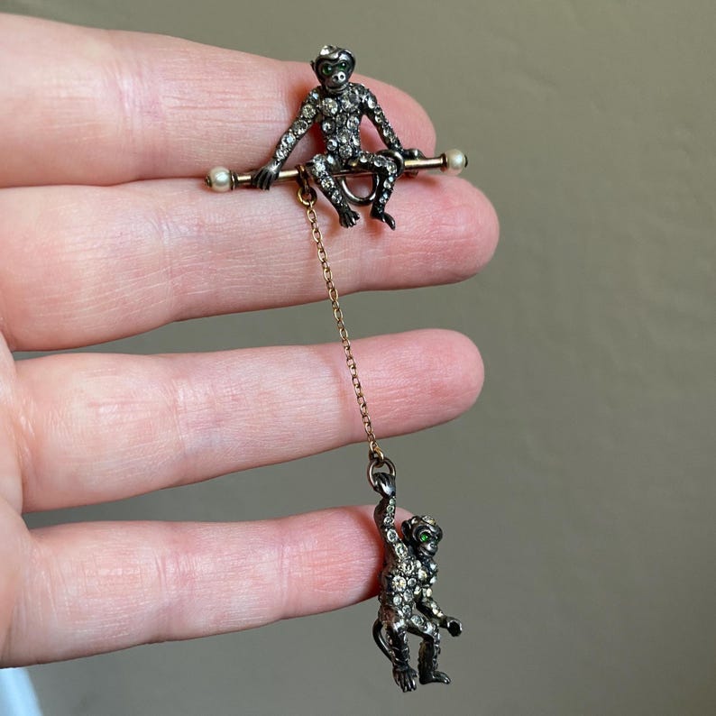 Antique Edwardian Pair of Playful Monkeys Bar Brooch Set with "Diamond" Paste Rounds & Faux Pearls in Silver, Figural, Art Deco, Pin, 1900's