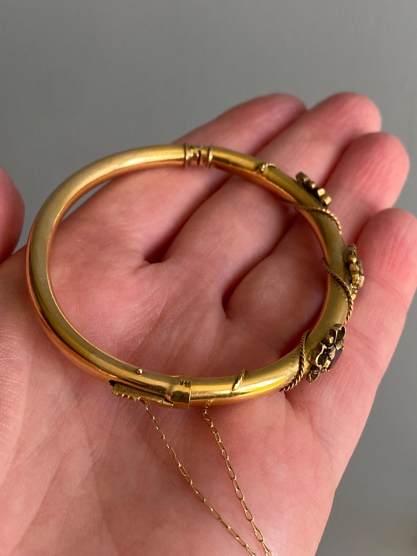 Vintage Amethyst Hinged Hollow Tube Bangle w/ Twisted Rope Accents in 14k Gold, Bracelet, Gem, Victorian, Bypass, 1900s, Etruscan, Edwardian