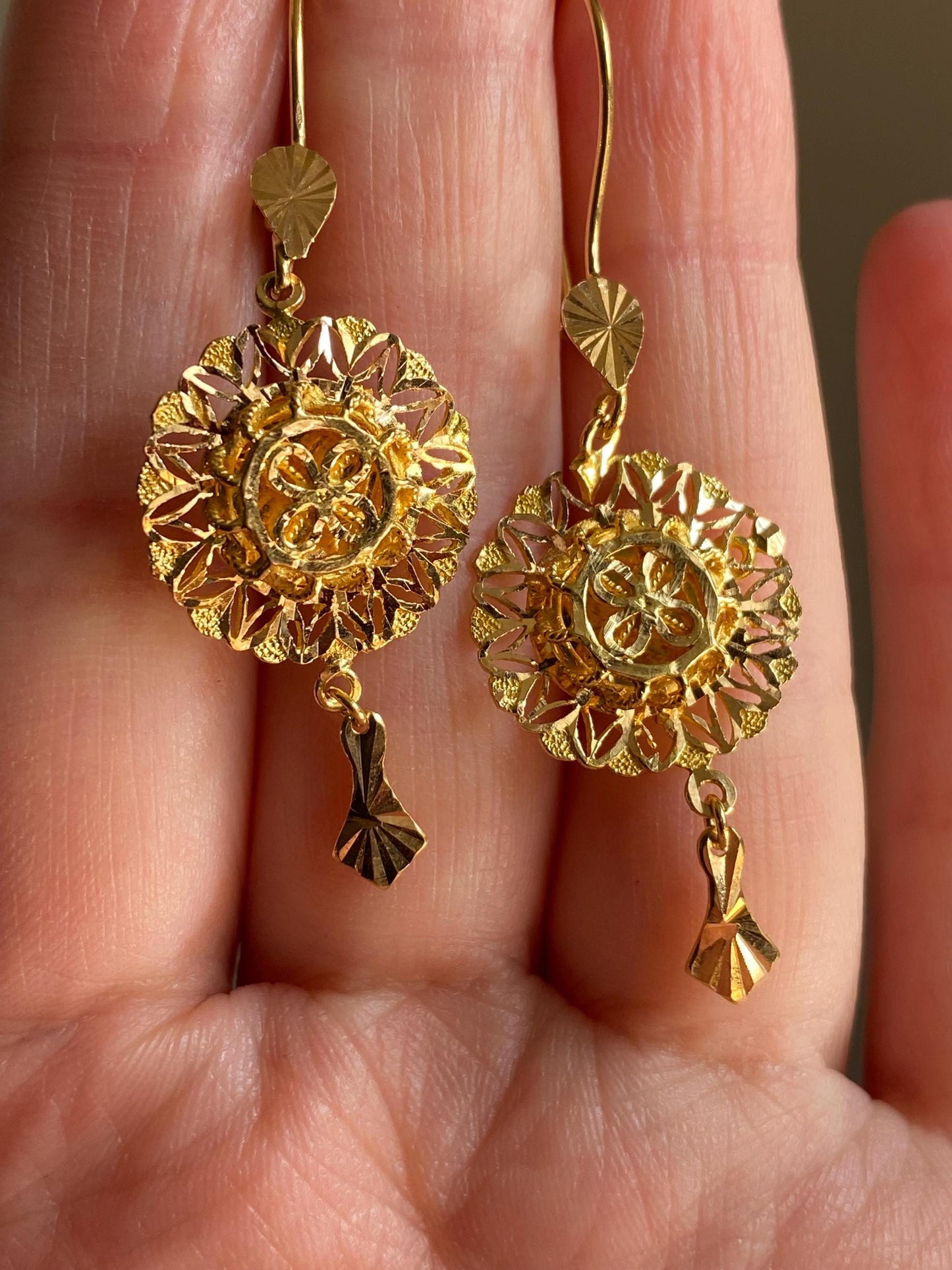 Vintage Turkish High Karat Pierced Circular Floral Lace Dangle Earrings in 22k Gold, Drop, Chandelier, Estate, Filigree, Ornate, Fringe