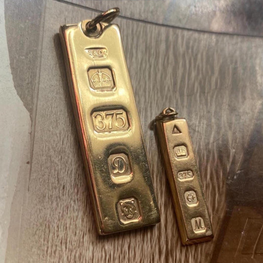 Vintage Extra Large & Hefty English Hallmarked Rectangular 9k Gold Ingot Pendant c. 1978, 15.5g, Charm, Heavy, 1970's, Maximalist