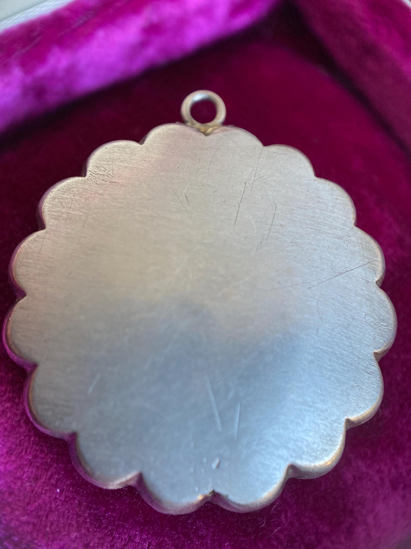 Antique Georgian Large Round Black-Dot Multi-Cut Diamond Paste Scalloped Medallion Pendant in Silver, Necklace, Charm, Foiled, 1800s, Button, Clear