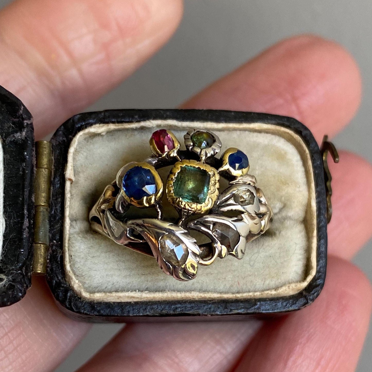 Antique Georgian Multi Gemstone Giardinetti Flower Garden Ring with Emeralds, Sapphires, Spinel and Diamonds in 9k Gold and Silver c. 1760, Italian, 18th Century