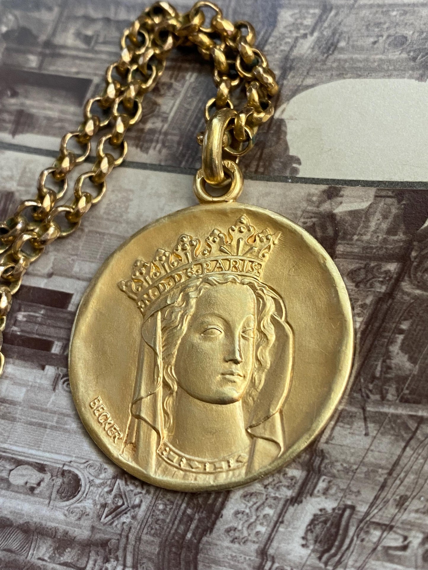 Vintage French Signed Becker "Notre Dame de Paris" Virgin Mother Mary Religious Medal Pendant w/ Inscription c. 1967 in 18k Gold, Medallion