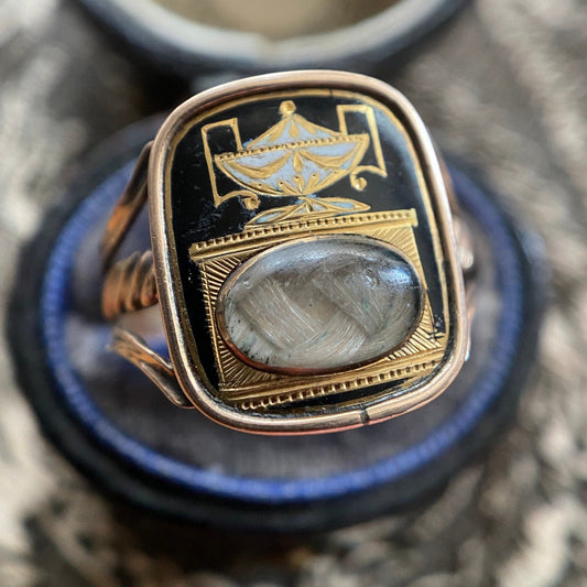 Antique Georgian Mourning Enamel Urn Ring with Glass Hairwork Compartment in 18k Gold c. 1810, Memorial, Memento Mori, Neoclassical, 1800's